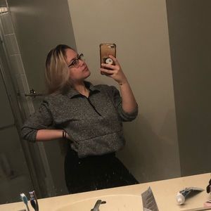 Meet your Posher, Valentina